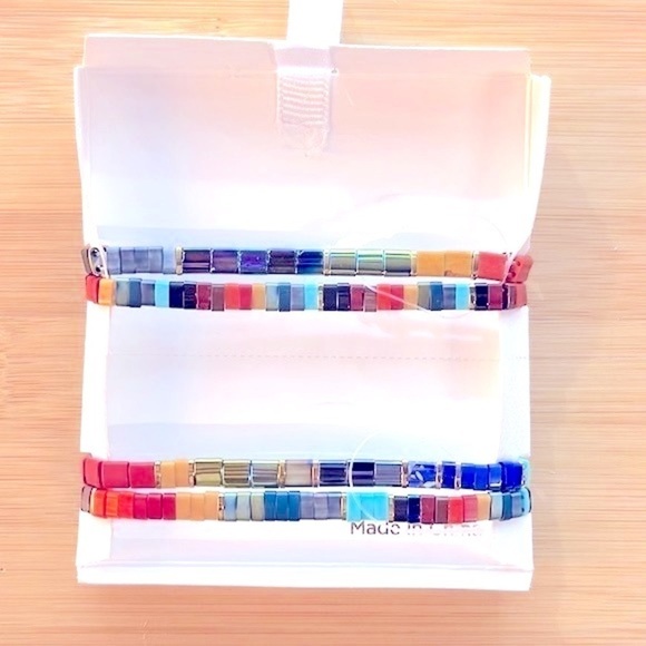 Brand New Rush By Denis & Charles Set of 4 Colorful Beaded Friendship Bracelets - Picture 8 of 11